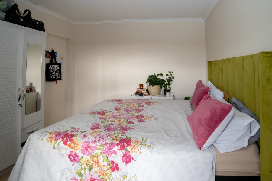 2 Bedroom Property for Sale in Parklands Western Cape